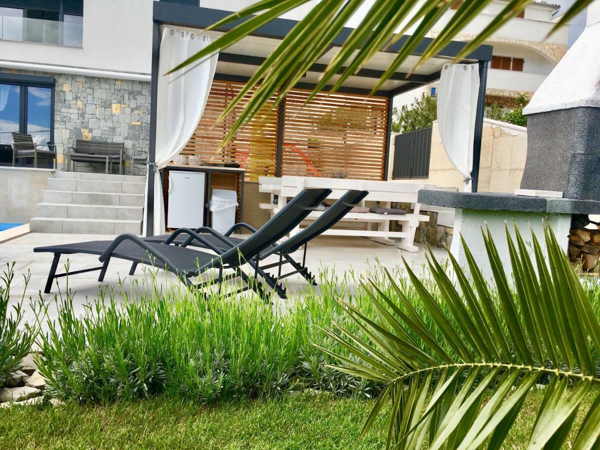 Sun & Sea Villa Kornić Exterior foto
